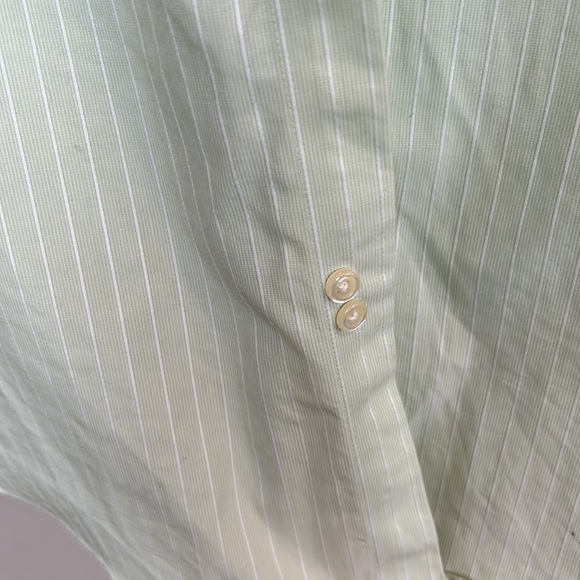 Marshall Field’s Men’s button down shirt. - Picture 4 of 4